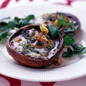 Cheesy autumn mushrooms