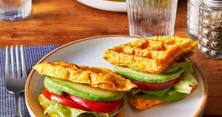 Cheesy Chaffle Sandwiches with Avocado & Bacon