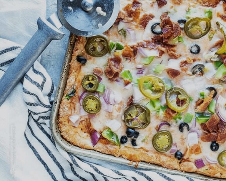 Keto sheet pan pizza